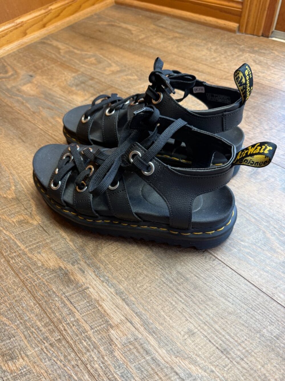 DR MARTENS Women's Blaire Hardware Leather Strap Sandals size US 10 - Picture 5 of 10